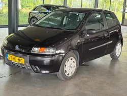 Zwart Gebruikt 2001 Fiat Punto Hatchback | € 995