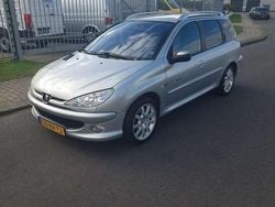 Zilver Gebruikt 2005 Peugeot 206 Quiksilver Stationwagen | € 1.950 (Duur)