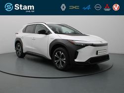 Wit (metallic) Gebruikt 2024 Toyota bZ4X SUV | € 34.990 (Eerlijke prijs)