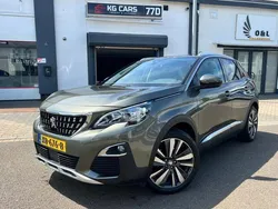 Grijs Gebruikt 2018 Peugeot 3008 Allure SUV | € 16.000 (Eerlijke prijs)