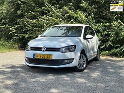 Wit Gebruikt 2011 VW Polo Comfortline Hatchback | € 3.750 (Eerlijke prijs)
