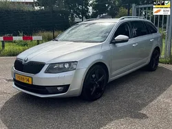 Grijs Gebruikt 2013 Skoda Octavia Business Line Stationwagen | € 6.745 (Eerlijke prijs)