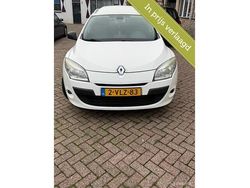 Wit Gebruikt 2011 Renault Mégane Dynamique Van | € 1.600 (Eerlijke prijs)