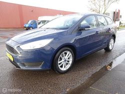Blauw Gebruikt 2017 Ford Focus Trend Stationwagen | € 7.998 (Super prijs)