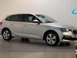 Grijs Gebruikt 2020 Skoda Scala Business Line Hatchback | € 13.400 (Eerlijke prijs)