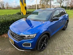 Blauw Gebruikt 2021 VW T-Roc Sport SUV | € 36.950 (Eerlijke prijs)