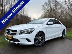 Wit (metallic) Gebruikt 2018 Mercedes CLA180 Business Sedan | € 16.888 (Eerlijke prijs)