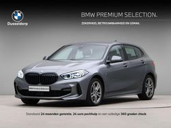 Grijs Gebruikt 2022 BMW 118 Executive Hatchback | € 27.950 (Eerlijke prijs)