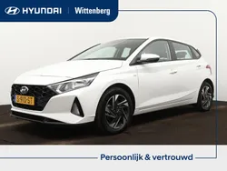 Wit Gebruikt 2023 Hyundai i20 Comfort Hatchback | € 17.899 (Eerlijke prijs)