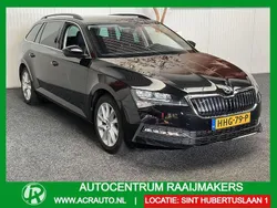 Zwart, metallic lak Gebruikt 2020 Skoda Superb Business Line Stationwagen | € 21.935 (Goede deal)
