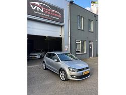 Grijs Gebruikt 2012 VW Polo Comfortline Hatchback | € 4.950 (Eerlijke prijs)