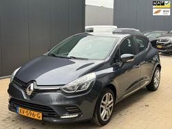 Grijs Gebruikt 2019 Renault Clio IV Zen Hatchback | € 7.750 (Eerlijke prijs)