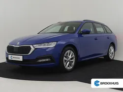 Blauw Gebruikt 2023 Skoda Octavia Business Line Stationwagen | € 25.900 (Super prijs)