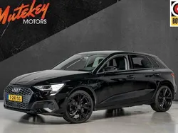 Zwart Gebruikt 2021 Audi A3 Sportback Premium Hatchback | € 25.950 (Goede deal)