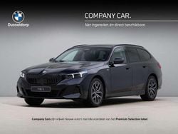 Zwart, metallic lak Gebruikt 2025 BMW 520 Comfort Edition Stationwagen | € 71.950 (Super prijs)