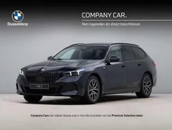 Zwart, metallic lak Gebruikt 2025 BMW 520 Comfort Edition Stationwagen | € 71.950 (Super prijs)
