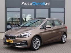 Beige (metallic) Gebruikt 2020 BMW 218 Executive Stationwagen | € 24.495 (Eerlijke prijs)