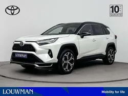Wit Nieuw 2025 Toyota RAV4 Hybrid Plus SUV | € 61.339 (Duur)