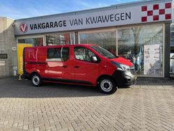 Rood Gebruikt 2018 Opel Vivaro MPV | € 12.900 (Eerlijke prijs)