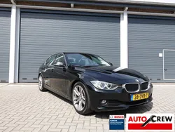 Zwart Gebruikt 2013 BMW 320 Sedan | € 14.450 (Iets duurder)