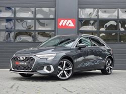 Grijs Gebruikt 2020 Audi A3 Competition Hatchback | € 28.400 (Eerlijke prijs)