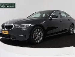 Zwart Gebruikt 2019 BMW 320 Executive Sedan | € 23.945 (Goede deal)
