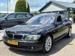 Zwart, metallic lak Gebruikt 2005 BMW 750 Executive Sedan | € 7.950