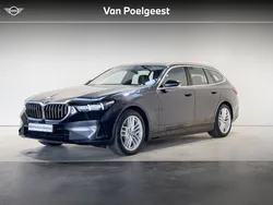 Grijs, metallic lak Gebruikt 2025 BMW i5 Comfort Edition Sedan | € 77.291