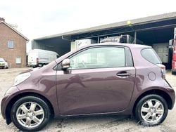 Paars Gebruikt 2010 Toyota iQ Hatchback | € 5.600 (Super prijs)