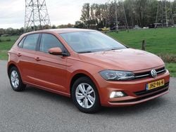 Oranje Gebruikt 2019 VW Polo Beats Hatchback | € 13.995 (Goede deal)