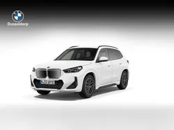 Wit Nieuw 2025 BMW iX1 M Sport SUV | € 55.950 (Super prijs)