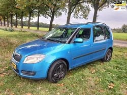 Blauw Gebruikt 2009 Skoda Roomster Tour MPV | € 2.250 (Eerlijke prijs)