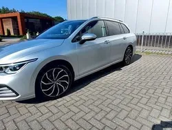 Grijs Gebruikt 2021 VW Golf VIII Life Stationwagen | € 23.950 (Duur)