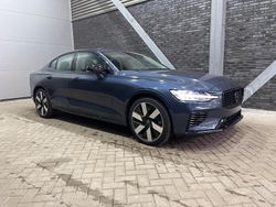Blauw Gebruikt 2024 Volvo S60 Ultimate Sedan | € 41.900 (Iets duurder)