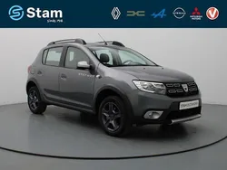 Grijs Gebruikt 2017 Dacia Sandero Stepway Hatchback | € 6.990 (Eerlijke prijs)