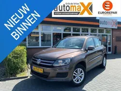 Bruin Gebruikt 2012 VW Tiguan Comfortline SUV | € 6.950 (Eerlijke prijs)