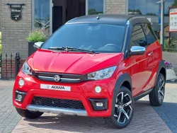Rood Gebruikt 2023 Aixam e-Crossover Hatchback | € 17.900