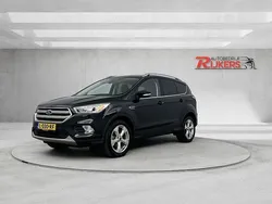 Zwart Gebruikt 2017 Ford Kuga ST-Line SUV | € 17.495 (Eerlijke prijs)