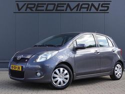Grijs Gebruikt 2007 Toyota Yaris Hatchback | € 3.450 (Eerlijke prijs)