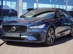Blauw Gebruikt 2023 Volvo V90 Ultimate Stationwagen | € 49.995 (Eerlijke prijs)