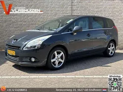 Grijs Gebruikt 2011 Peugeot 5008 Family MPV | € 2.350 (Super prijs)