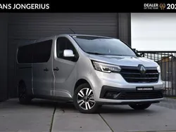 Gris urban Nieuw 2024 Renault Trafic Van | € 32.632