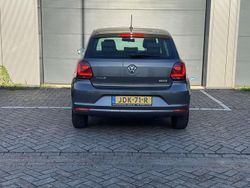 Grijs Gebruikt 2017 VW Polo Hatchback | € 8.300 (Goede deal)