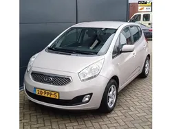 Grijs, metallic lak Gebruikt 2011 Kia Venga Hatchback | € 4.995 (Eerlijke prijs)