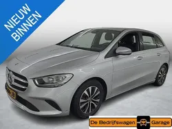 Grijs Gebruikt 2020 Mercedes B180 Business MPV | € 21.950 (Goede deal)