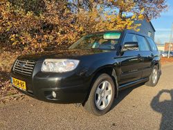 Zwart (metallic) Gebruikt 2006 Subaru Forester Comfort SUV | € 4.999 (Eerlijke prijs)