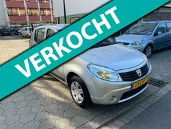 Grijs Gebruikt 2010 Dacia Sandero Ambiance Hatchback | € 4.250 (Eerlijke prijs)