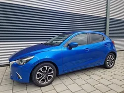 Blauw Gebruikt 2017 Mazda 2 Hatchback | € 6.950 (Super prijs)