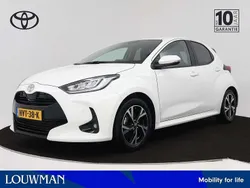 Wit Gebruikt 2024 Toyota Yaris Hybrid Edition Hatchback | € 24.945 (Eerlijke prijs)