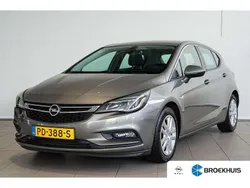 Grijs Gebruikt 2017 Opel Astra Edition Hatchback | € 12.450 (Eerlijke prijs)